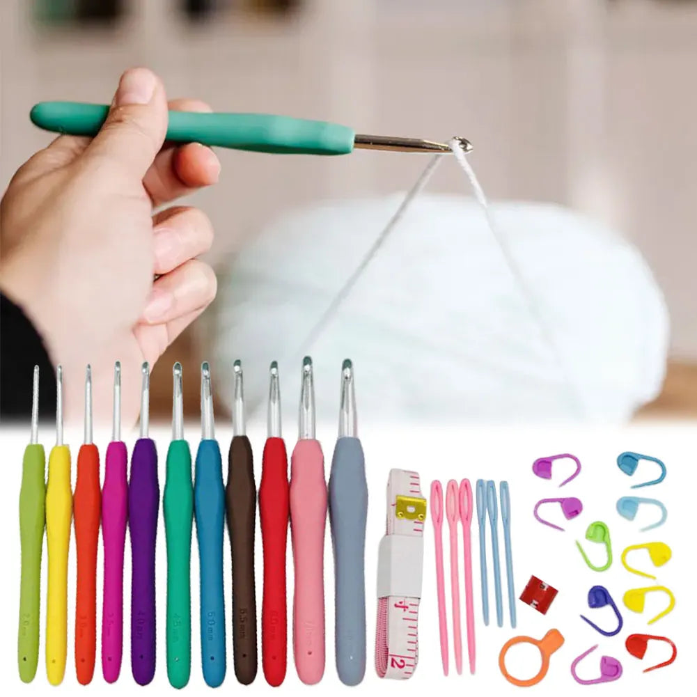 Colorful Crochet Hooks Set with Case