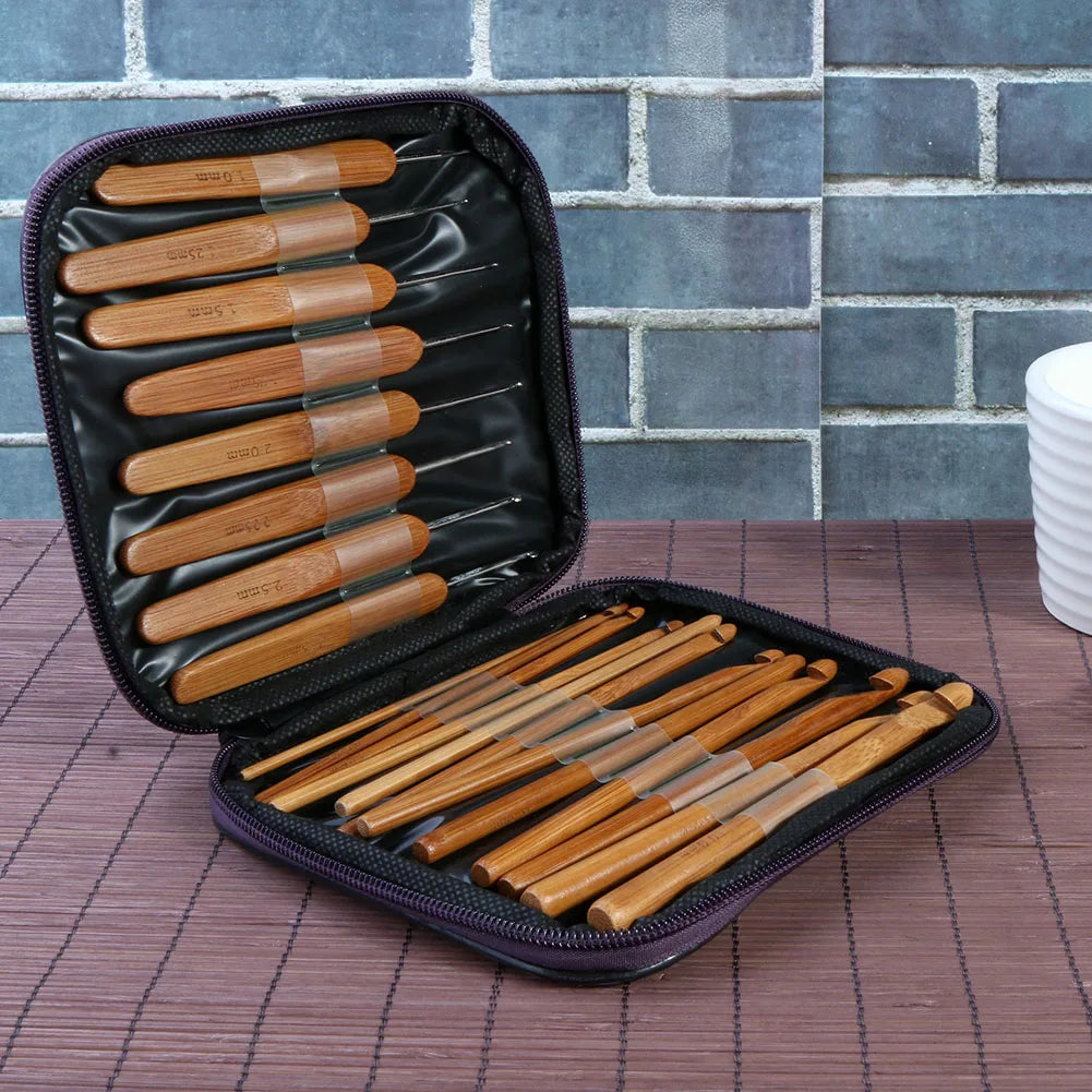 20pcs Lightweight Bamboo Crochet Needle Set
