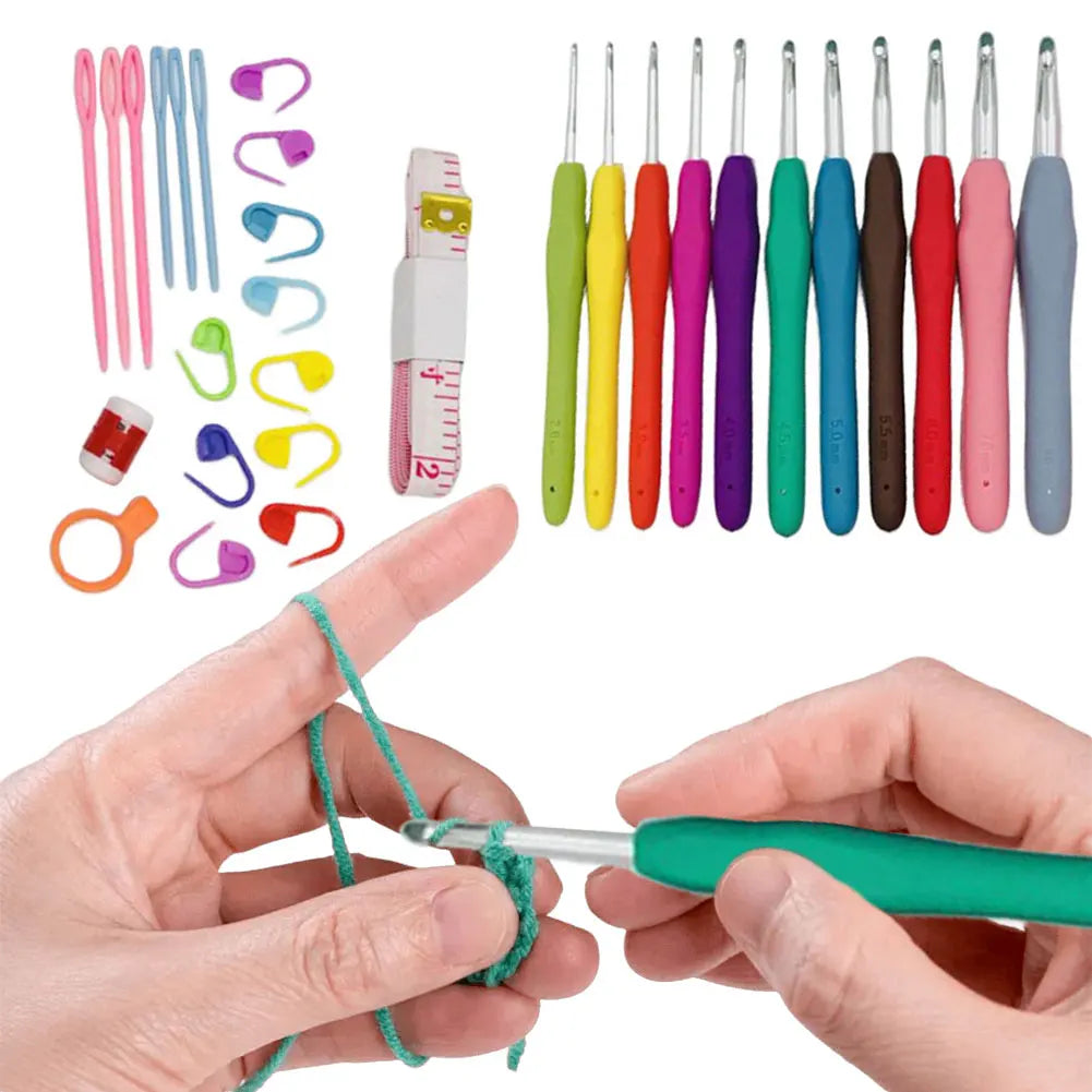 Colorful Crochet Hooks Set with Case