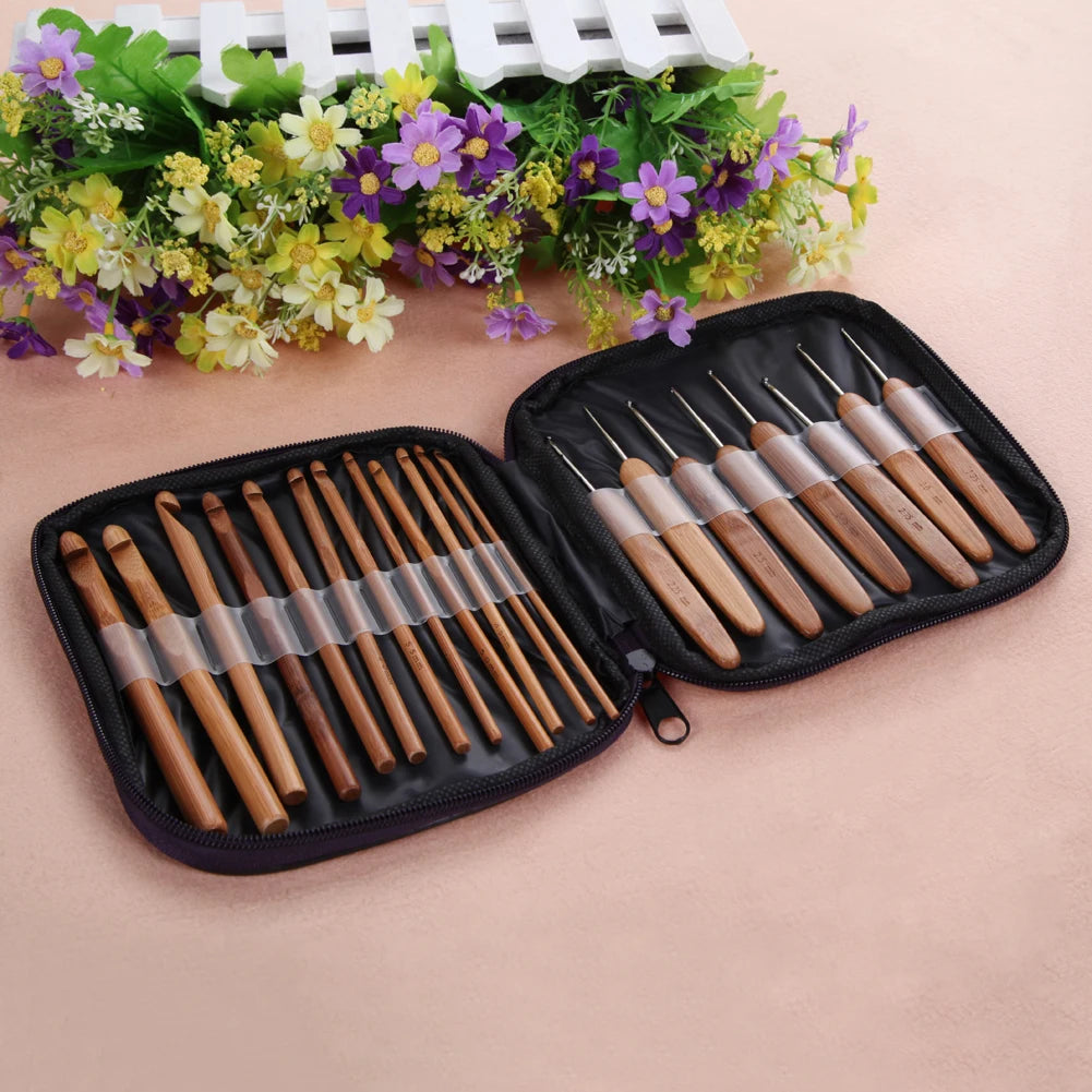20pcs Lightweight Bamboo Crochet Needle Set