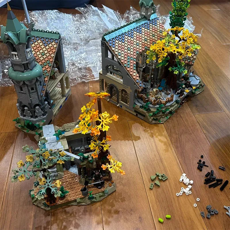 6167PCS Valley Castle Building Block Set